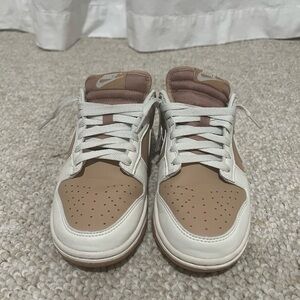 Nike Women’s Dunks Low